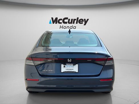 Certified 2023 Honda Accord EX image 4