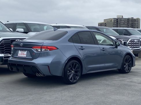Certified 2026 Toyota Corolla SE FWD image 2