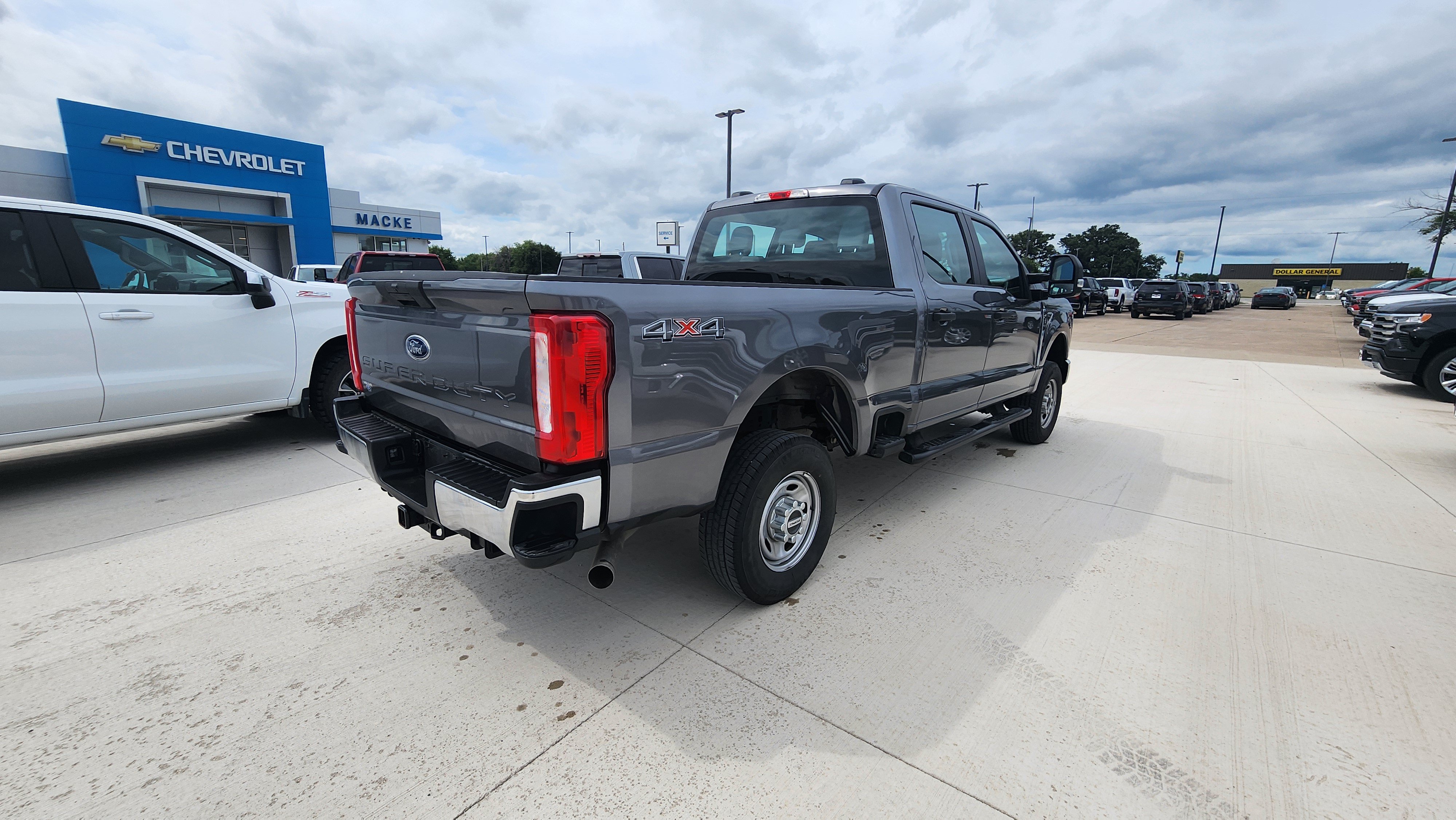 Used 2024 Ford F250 XL w/ Snow Plow Prep Package AWD/4WD image 5