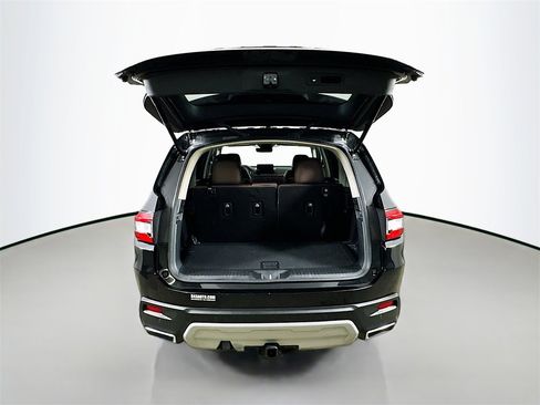 Used 2024 Honda Pilot Elite image 31