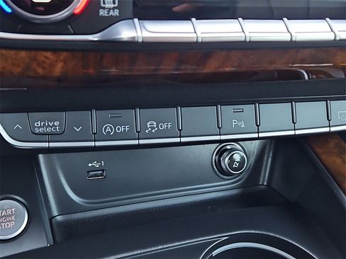 Used 2019 Audi A4 2.0T Premium Plus image 19