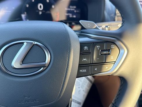 Used 2026 Lexus IS 350 F Sport w/ Accessory Package Z1 RWD image 27