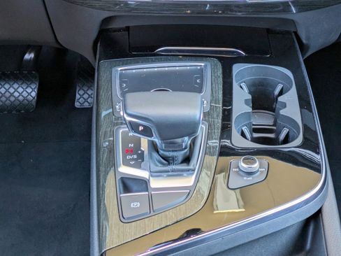 Used 2019 Audi Q7 3.0T Premium Plus image 15