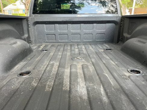 Used 2018 RAM 3500 Tradesman w/ Chrome Appearance Group AWD/4WD image 13