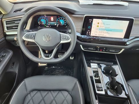 New 2026 Volkswagen Atlas SEL Premium R-Line image 25