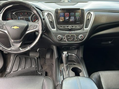 Used 2018 Chevrolet Malibu LT w/ True North Edition FWD image 14