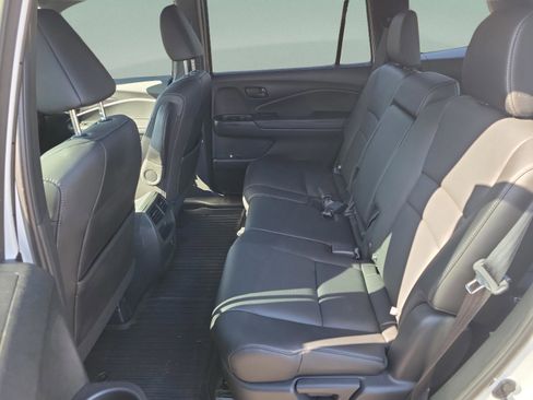 Certified 2023 Honda Passport EX-L image 15