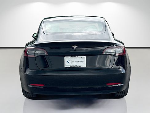 Used 2021 Tesla Model 3 Standard Range Plus RWD image 4