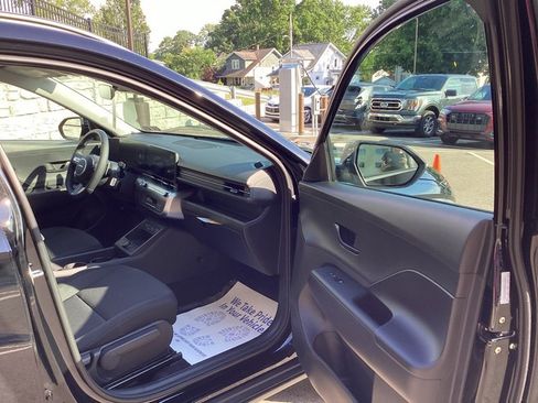 New 2025 Hyundai Kona SEL image 15