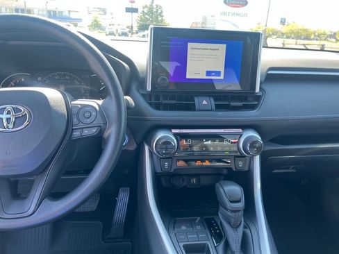 New 2025 Toyota RAV4 XLE image 16