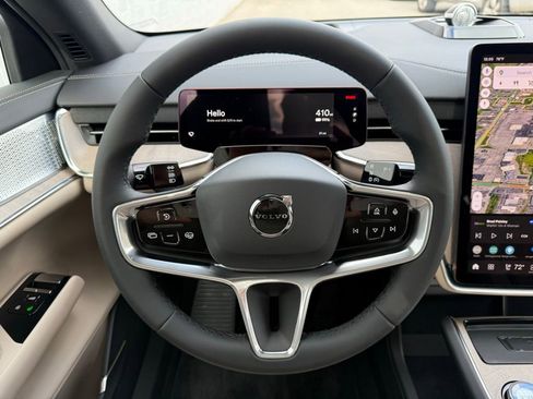 New 2025 Volvo EX90 Ultra image 13