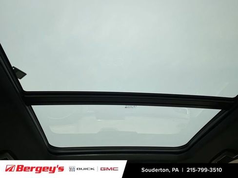 Used 2023 Chevrolet Tahoe Premier image 20