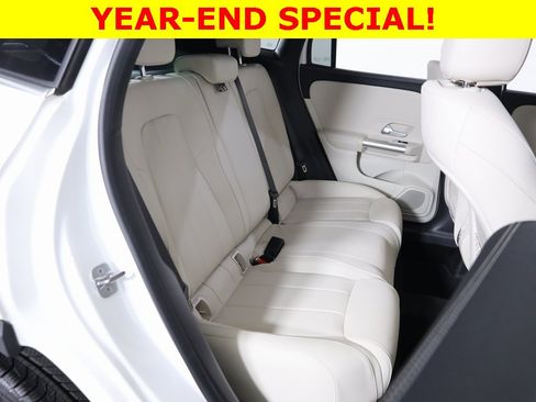 Certified 2025 Mercedes-Benz GLA 250 4MATIC image 44