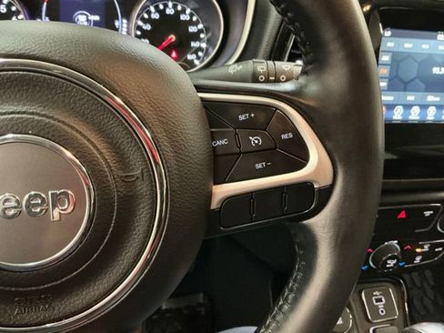 Used 2021 Jeep Compass Latitude image 27