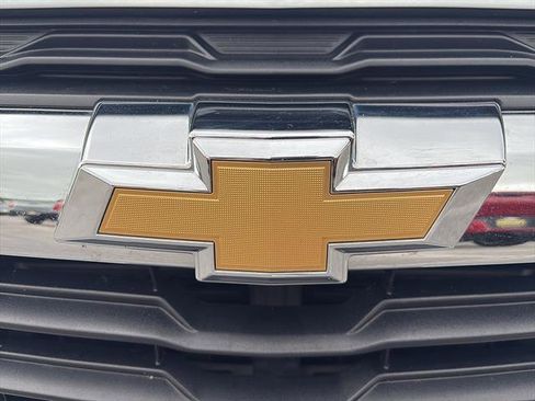 Used 2026 Chevrolet TrailBlazer LT w/ LT Cold Weather Package FWD image 11