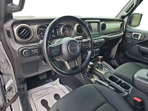Used 2021 Jeep Wrangler Unlimited Sport AWD/4WD image 13