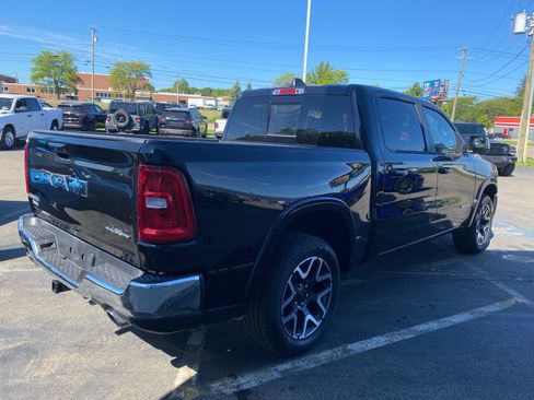 Used 2025 RAM 1500 Laramie w/ Bed Utility Group AWD/4WD image 5