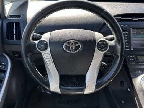 Used 2010 Toyota Prius Five image 13