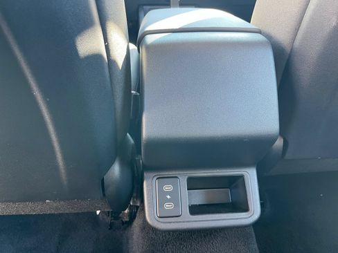 Used 2025 Kia K4 FWD image 21