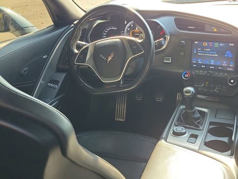 Used 2019 Chevrolet Corvette Z06 image 16
