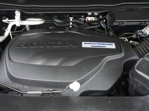 Used 2019 Honda Pilot Elite image 37