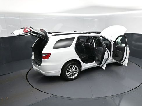 Used 2024 Dodge Durango GT image 50