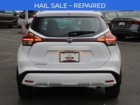 Certified 2025 Nissan Kicks Play S FWD image 9