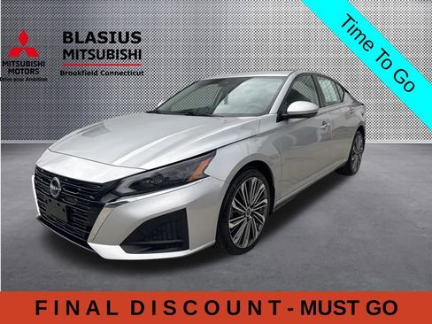 Used 2023 Nissan Altima 2.5 SL AWD/4WD image 4