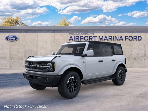 New 2026 Ford Bronco Outer Banks AWD/4WD image 1