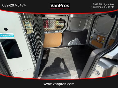 Used 2019 Ford Transit Connect XL image 12