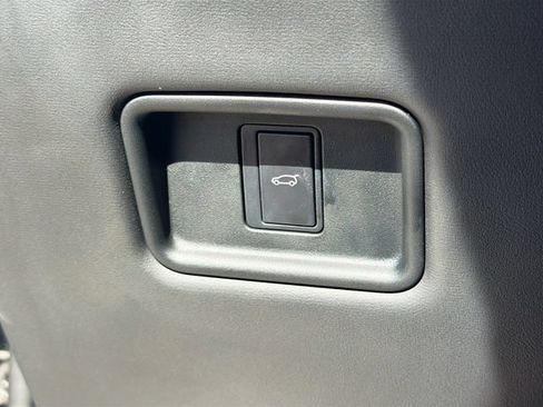 Used 2024 Land Rover Range Rover SE AWD/4WD image 37