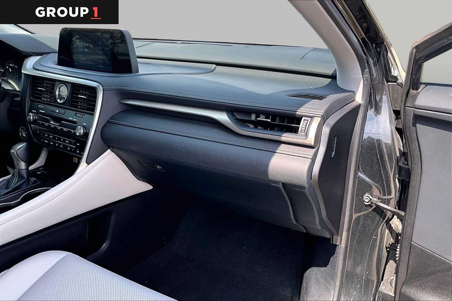 Used 2022 Lexus RX 350 FWD w/ Premium Package image 16