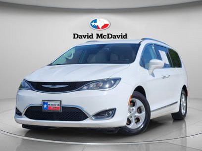 Used 2017 Chrysler Pacifica Touring-L Plus