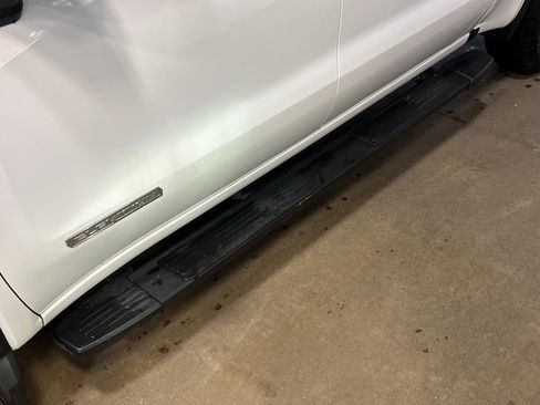 Used 2025 GMC Sierra 1500 Elevation w/ Elevation Premium Package image 9