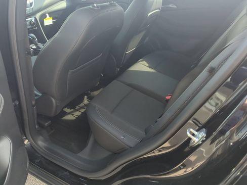 Used 2023 Buick Encore GX Preferred w/ Cold Weather Comfort Package AWD/4WD image 16
