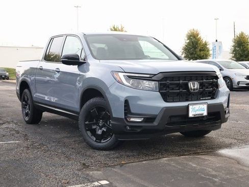 New 2026 Honda Ridgeline Black Edition image 2