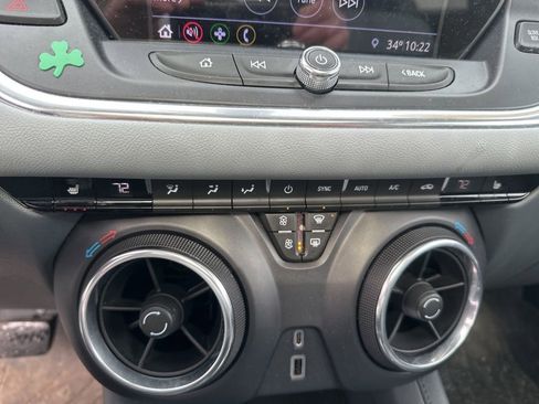 Used 2019 Chevrolet Blazer LT w/ Sun and Wheels Package AWD/4WD image 10