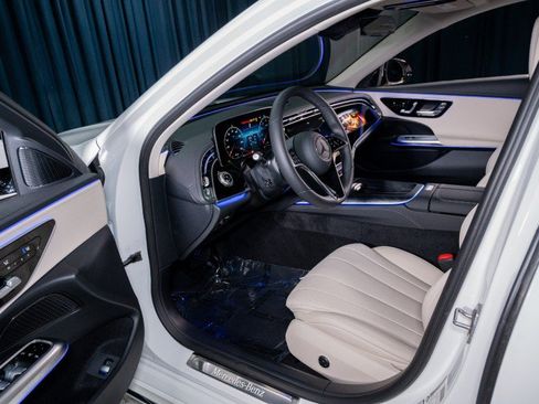 New 2026 Mercedes-Benz E 350 Sedan image 10