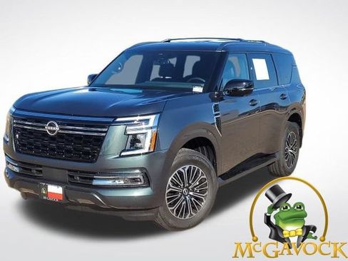 Certified 2026 Nissan Armada SL w/ Captain's Chari Seat Package AWD/4WD image 1