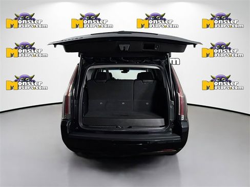 Used 2018 Cadillac Escalade Premium Luxury image 24