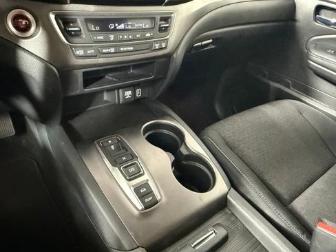 Used 2023 Honda Ridgeline Sport image 22