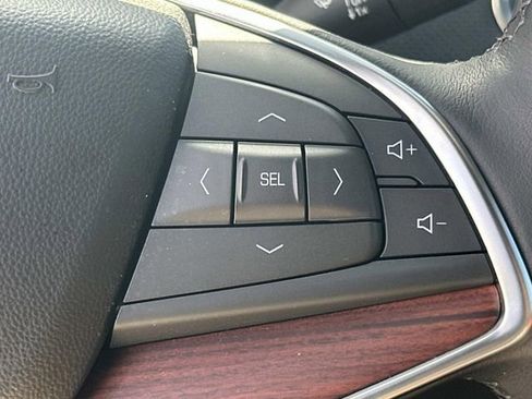 Certified 2024 Cadillac XT5 Premium Luxury w/ Technology Package FWD image 23