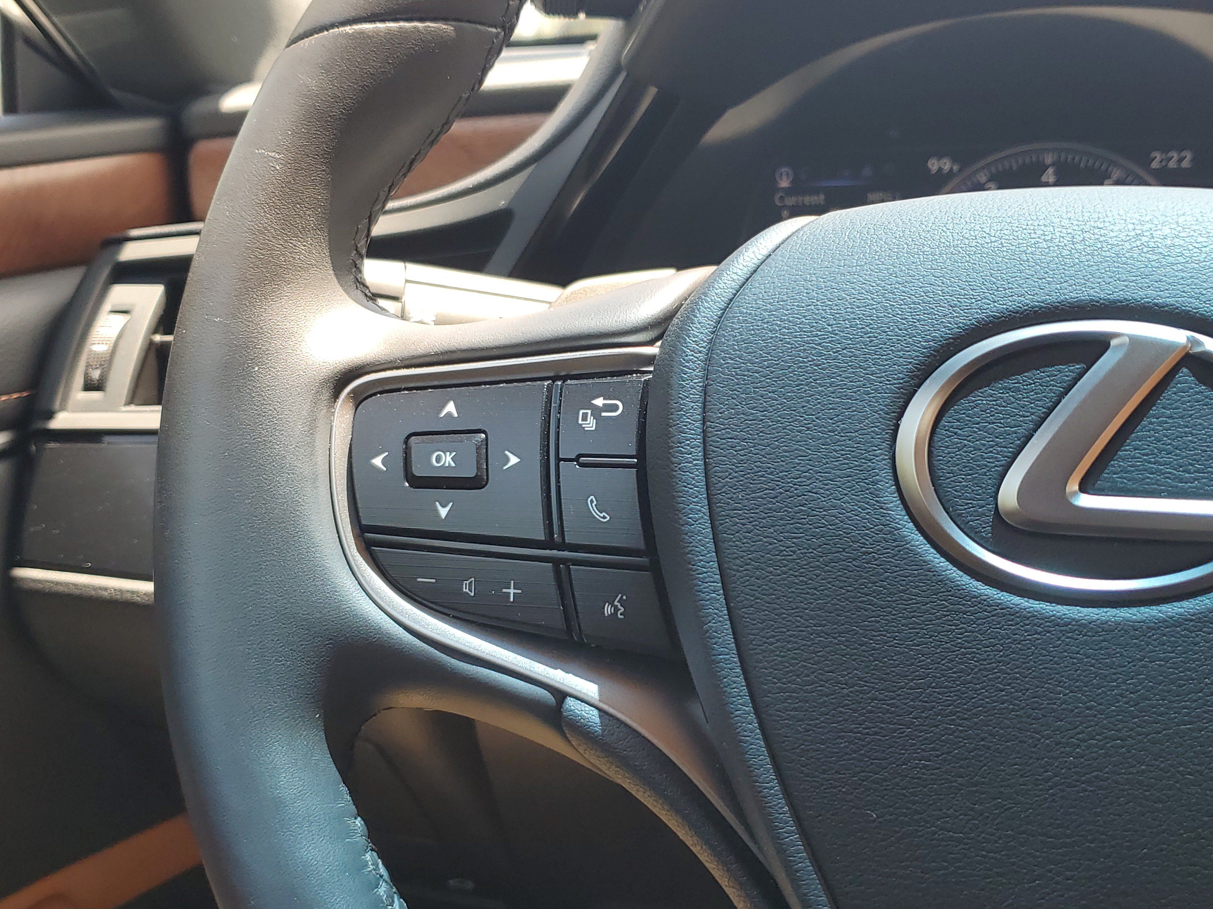 Certified 2024 Lexus ES 350 w/ Premium Package FWD image 24