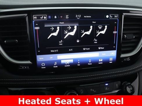 New 2026 Chrysler Pacifica Select AWD/4WD image 3