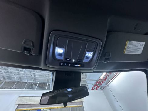 Used 2022 Chevrolet Silverado 1500 LT image 30