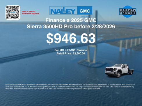 Used 2025 GMC Sierra 3500 Pro w/ Convenience Package image 3