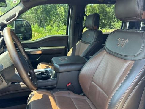 Used 2025 Ford F250 King Ranch AWD/4WD image 6