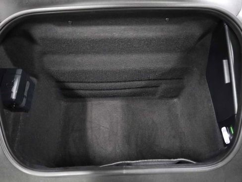 Certified 2025 Porsche 911 Carrera image 40