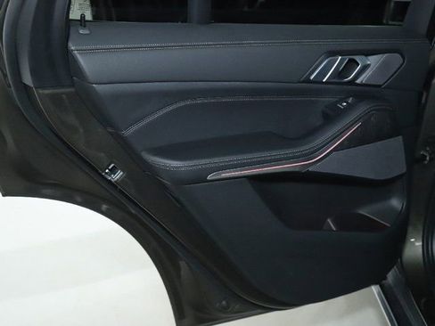 Certified 2025 BMW X5 xDrive40i w/ Premium Package image 13