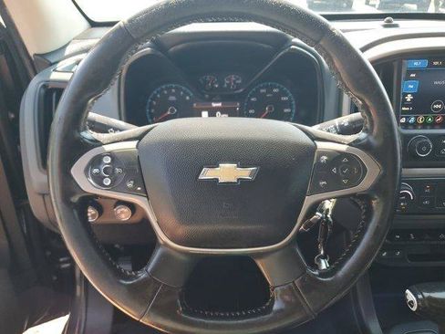 Used 2019 Chevrolet Colorado Z71 AWD/4WD image 15
